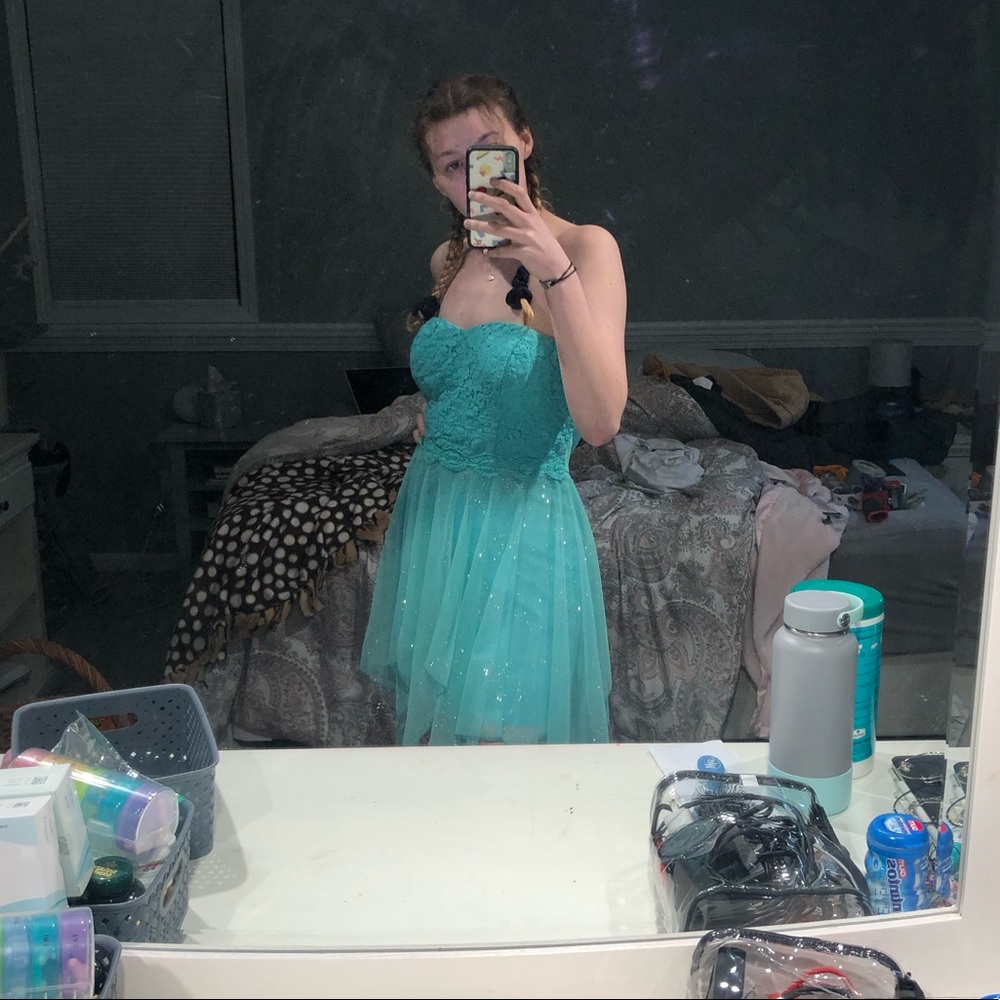 Deb High-Low Juniors Formalwear